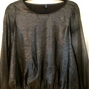 Gap Pullover Black/Silver Metallic Top with Sheer Sleeves. Size XS